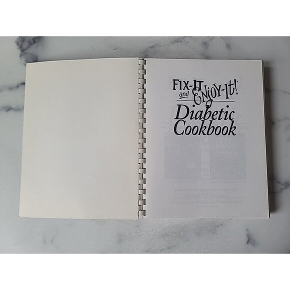 Fix-It and Forget-It Diabetic Cookbook Slow Cooker Recipes Phyllis Pellman - Picture 2 of 10